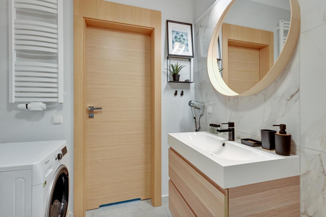 Dom & House - Apartments Okrzei Prime Sopot Luaran gambar
